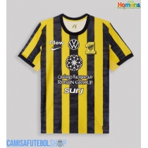 Camisa de time de futebol Al-Ittihad Replicas 1º Equipamento 2025-26 Manga Curta